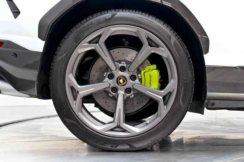 2020 Lamborghini Urus - Image 21 of 31