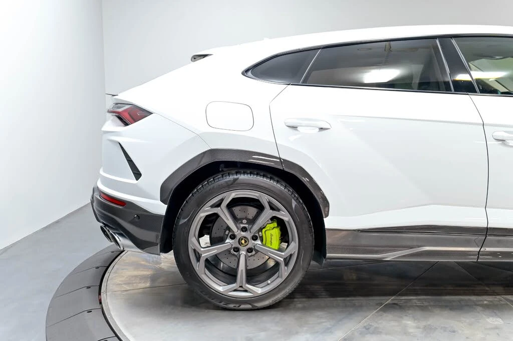 2020 Lamborghini Urus - Image 20 of 31