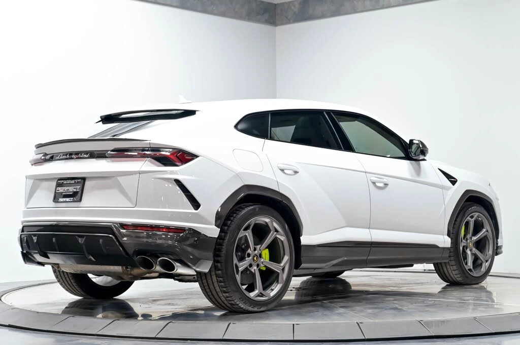 2020 Lamborghini Urus - Image 17 of 31