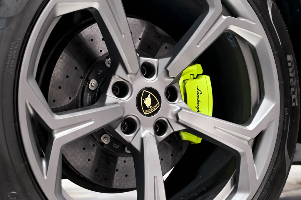 2020 Lamborghini Urus - Image 22 of 31