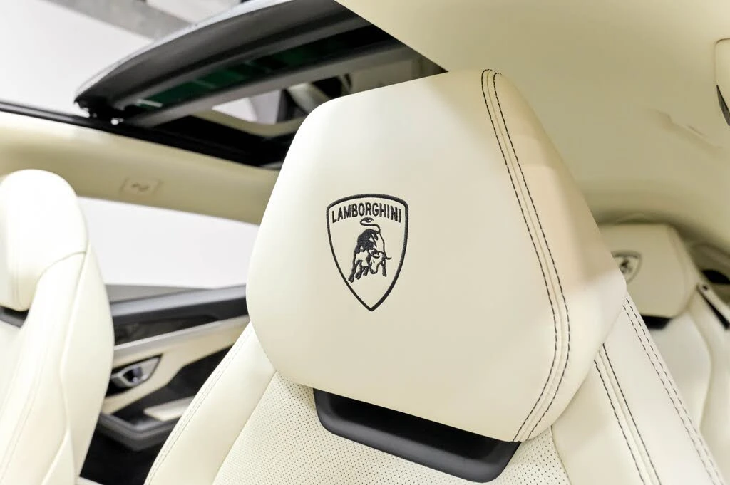 2020 Lamborghini Urus - Image 9 of 31