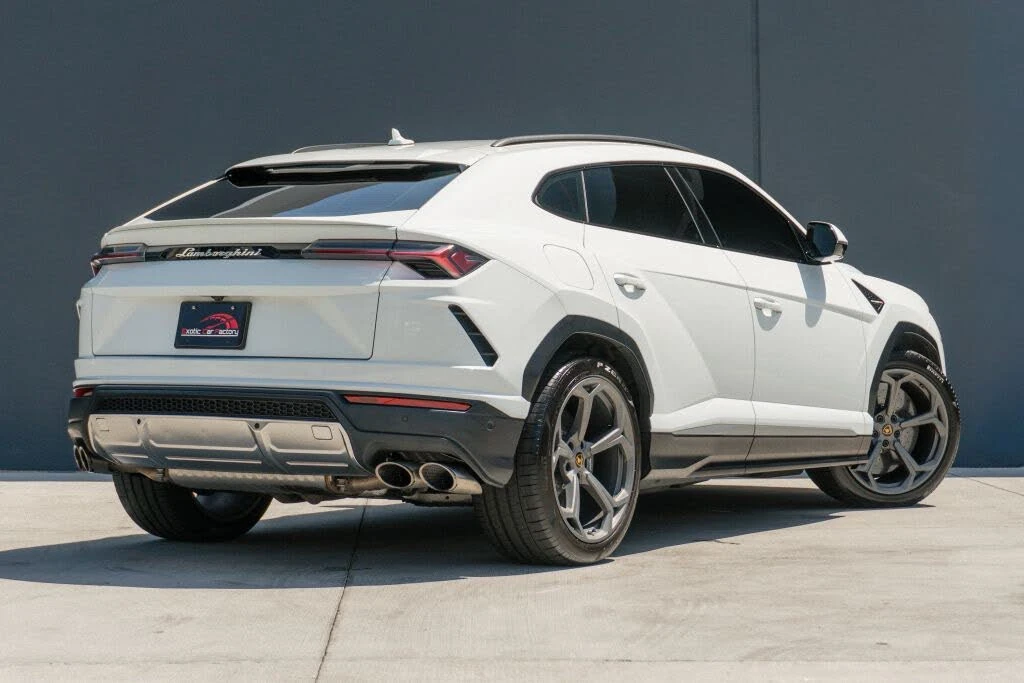2020 Lamborghini Urus - Image 7 of 31