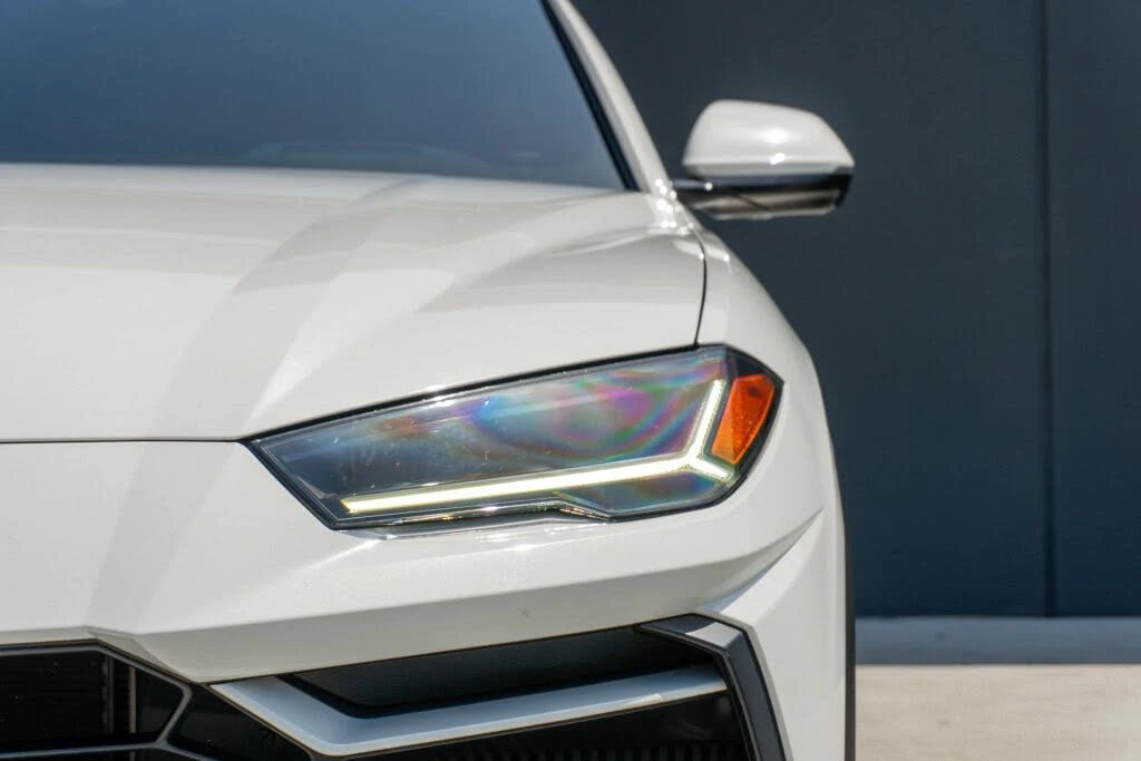 2020 Lamborghini Urus - Image 23 of 31