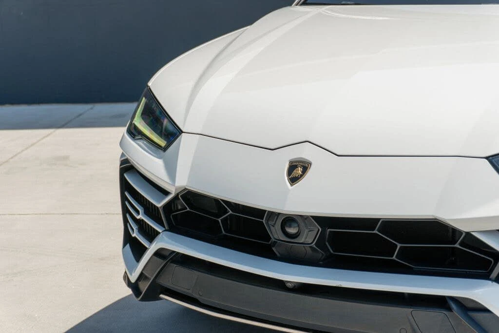 2020 Lamborghini Urus - Image 18 of 31