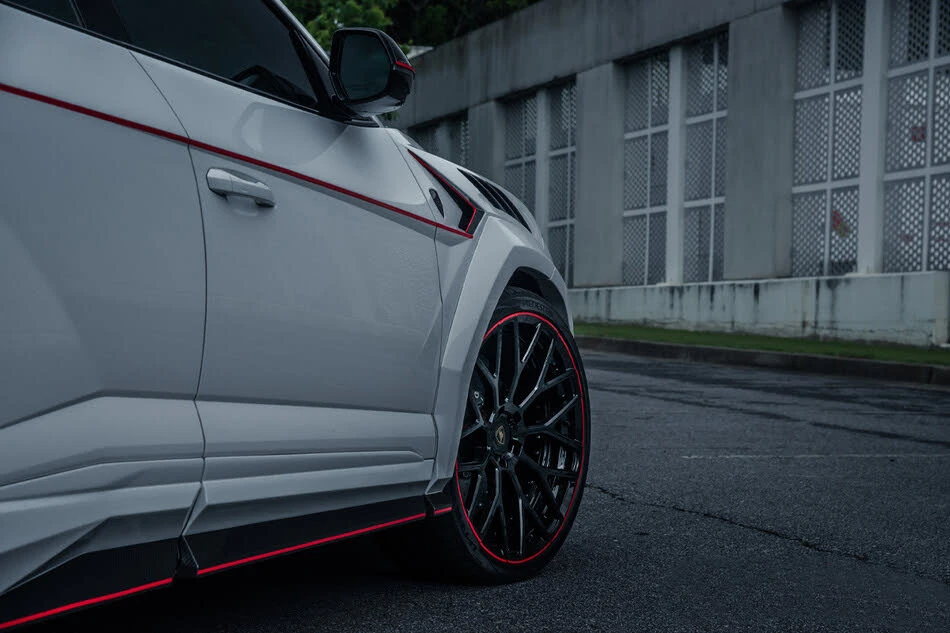 2020 Lamborghini Urus - Image 10 of 19
