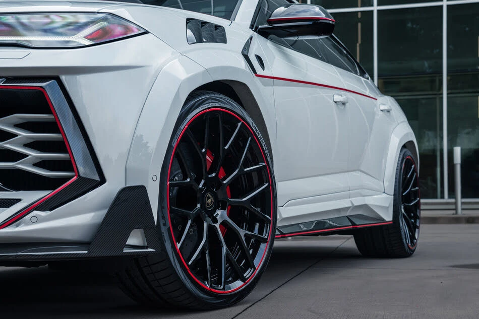 2020 Lamborghini Urus - Image 18 of 19