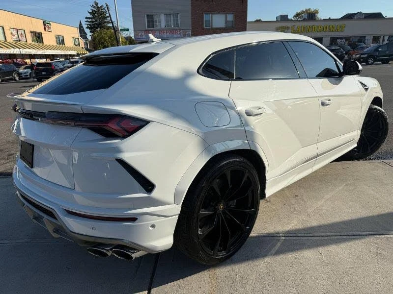 2020 Lamborghini Urus - Image 5 of 29