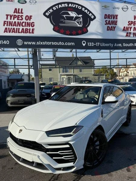 2020 Lamborghini Urus - Image 2 of 29