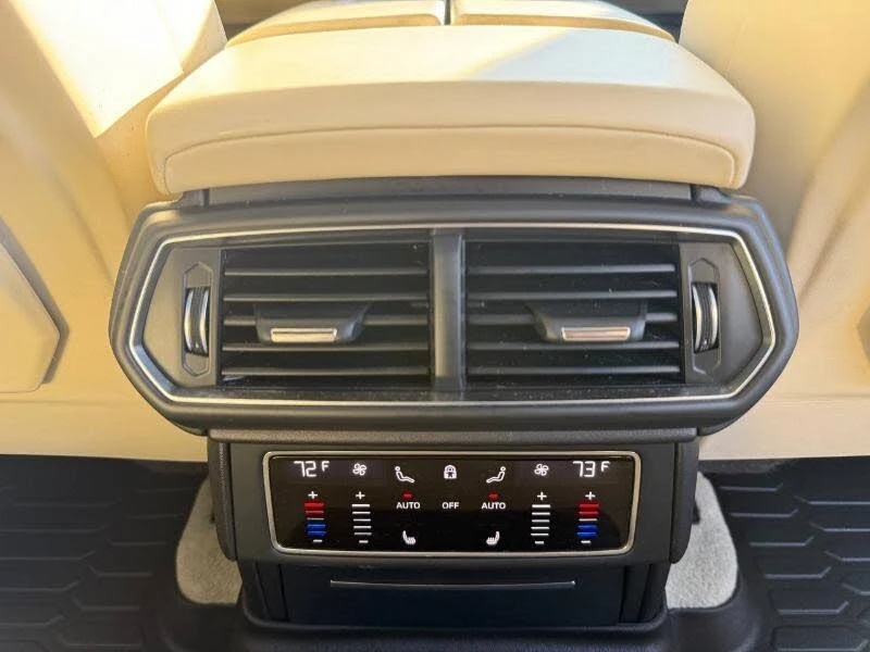 2020 Lamborghini Urus - Image 24 of 29