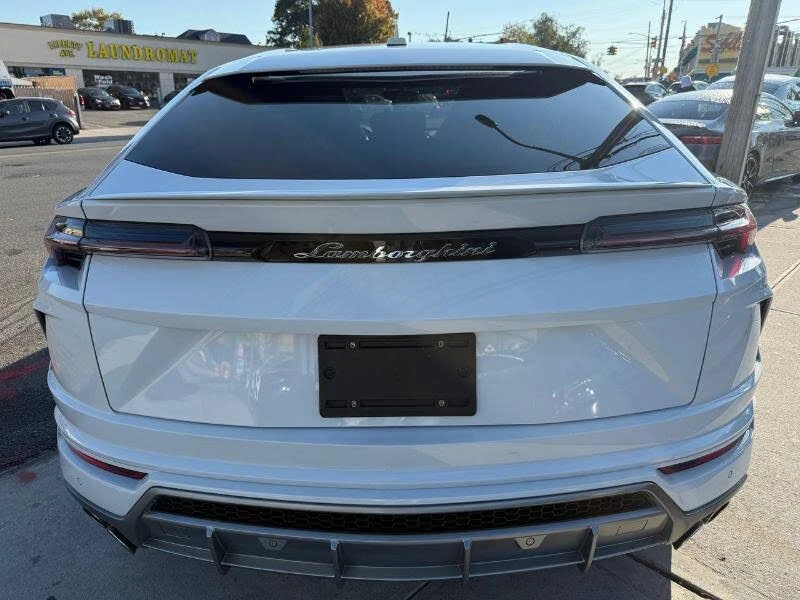 2020 Lamborghini Urus - Image 4 of 29