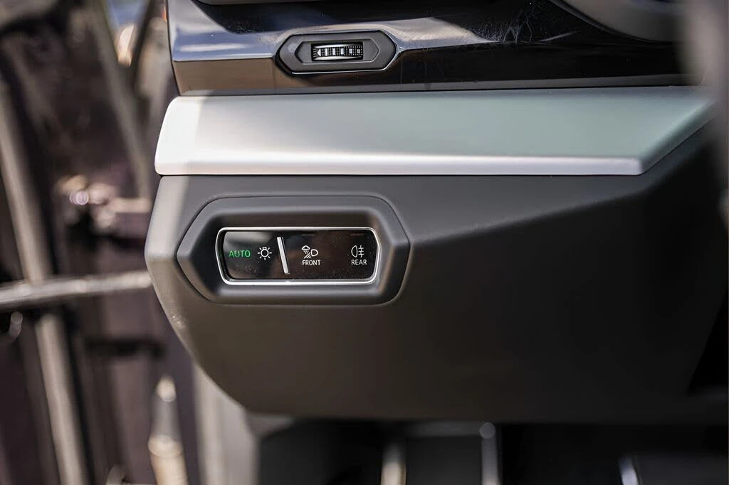 2020 Lamborghini Urus - Image 15 of 31