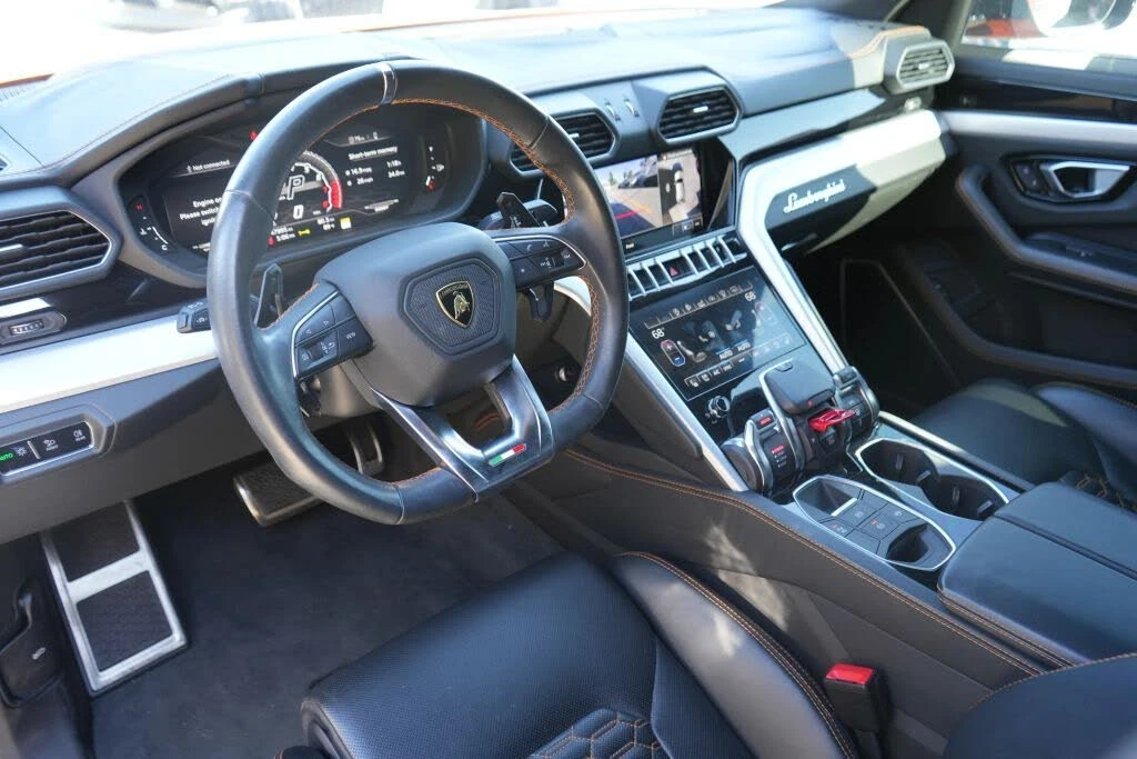 2020 Lamborghini Urus - Image 15 of 28