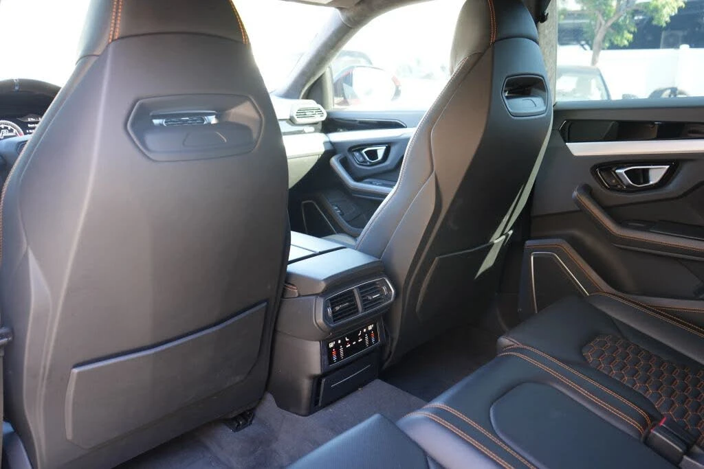 2020 Lamborghini Urus - Image 17 of 28