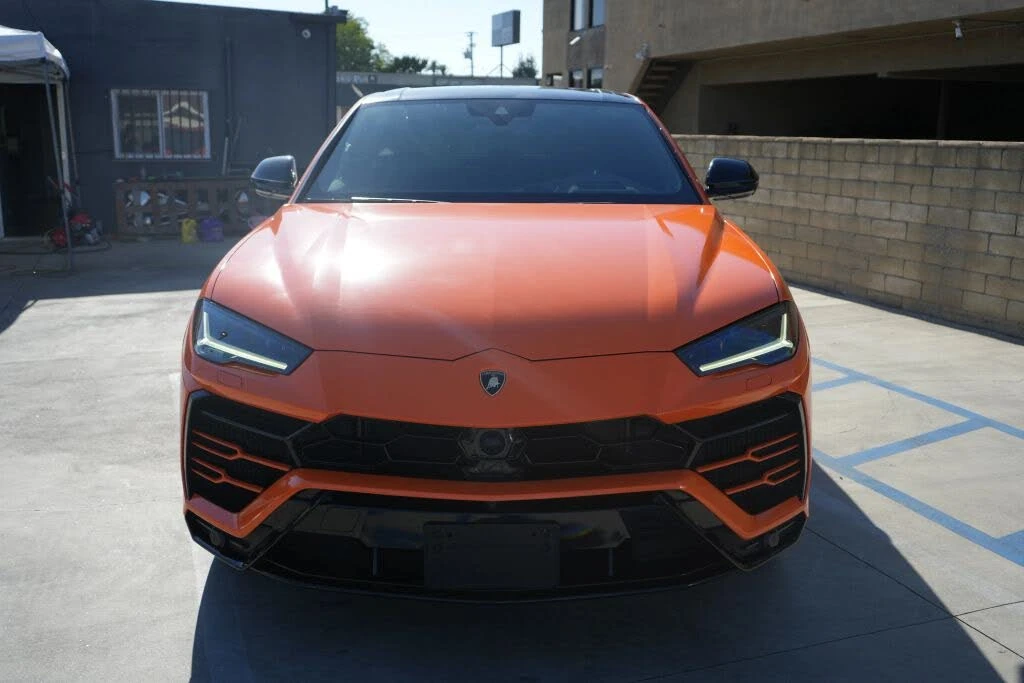 2020 Lamborghini Urus - Image 2 of 28