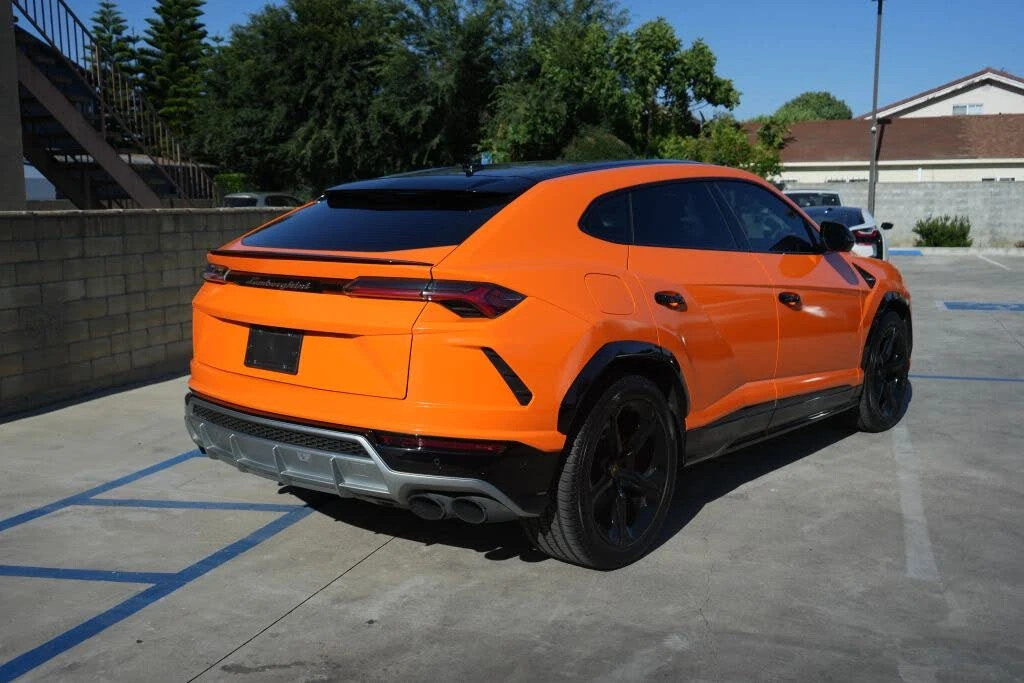 2020 Lamborghini Urus - Image 4 of 28