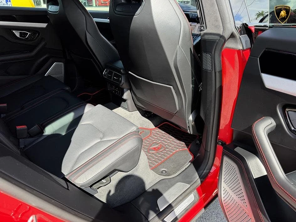 2020 Lamborghini Urus - Image 17 of 31