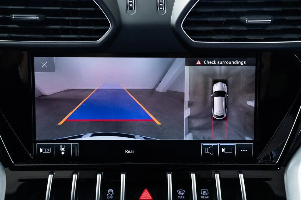 2020 Lamborghini Urus - Image 15 of 29