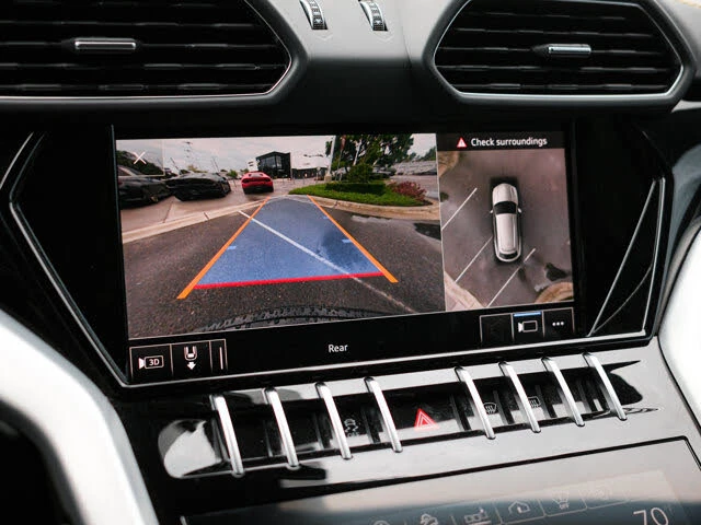 2020 Lamborghini Urus - Image 26 of 31
