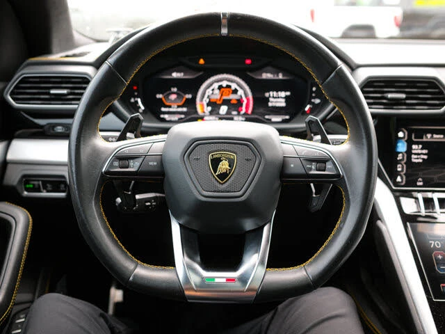 2020 Lamborghini Urus - Image 18 of 31