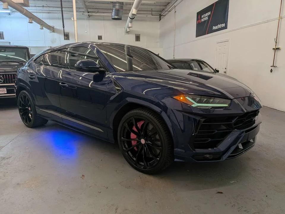 2020 Lamborghini Urus - Image 2 of 6