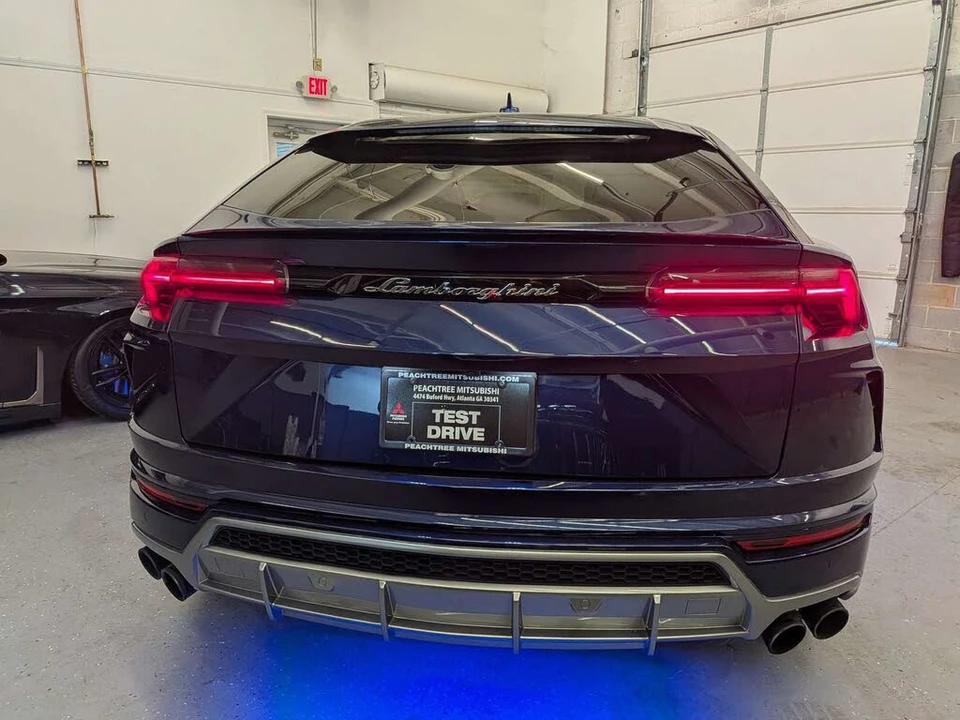 2020 Lamborghini Urus - Image 6 of 6