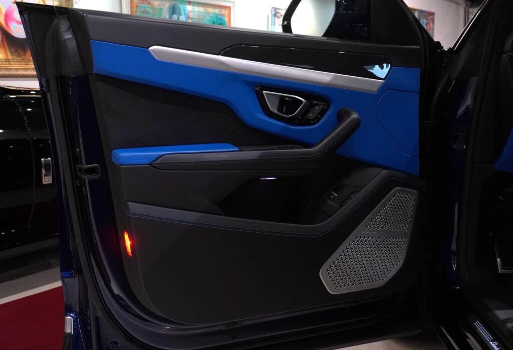2020 Lamborghini Urus - Image 12 of 27