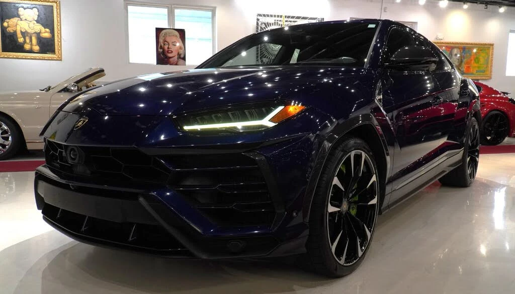 2020 Lamborghini Urus - Image 3 of 27