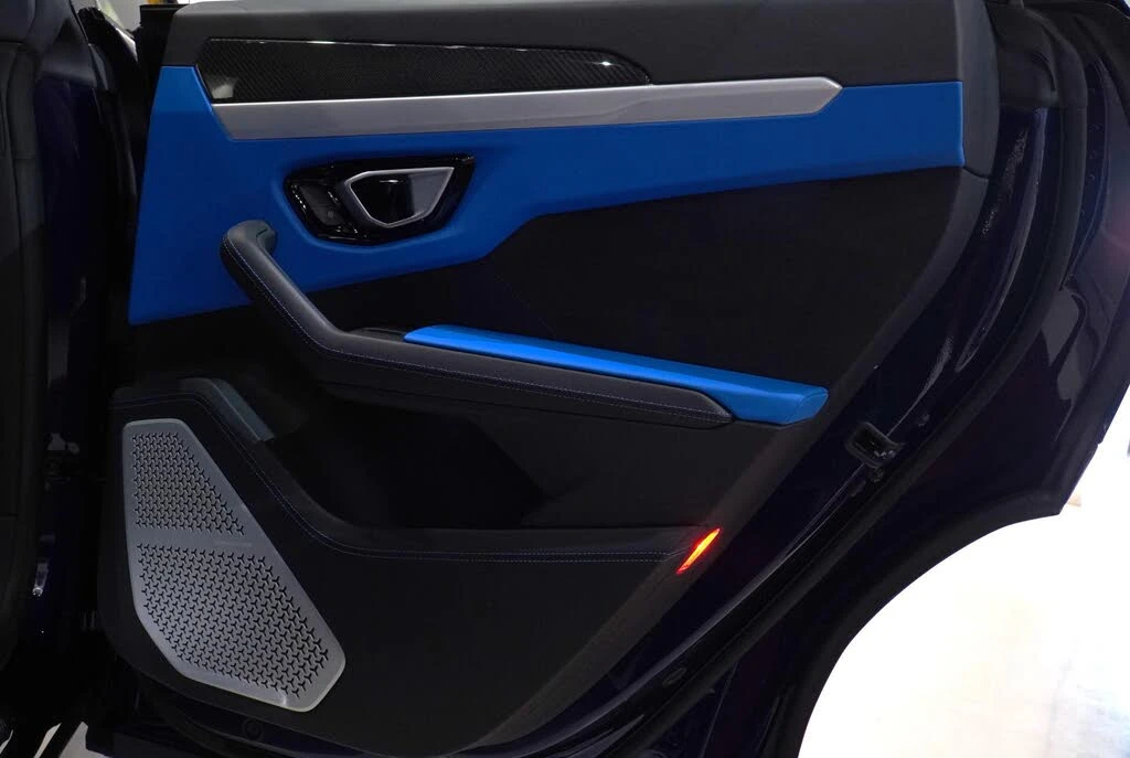 2020 Lamborghini Urus - Image 15 of 27
