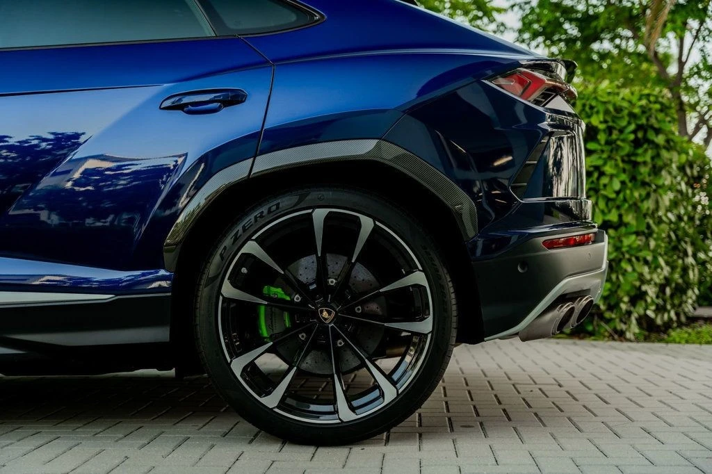 2020 Lamborghini Urus - Image 17 of 21
