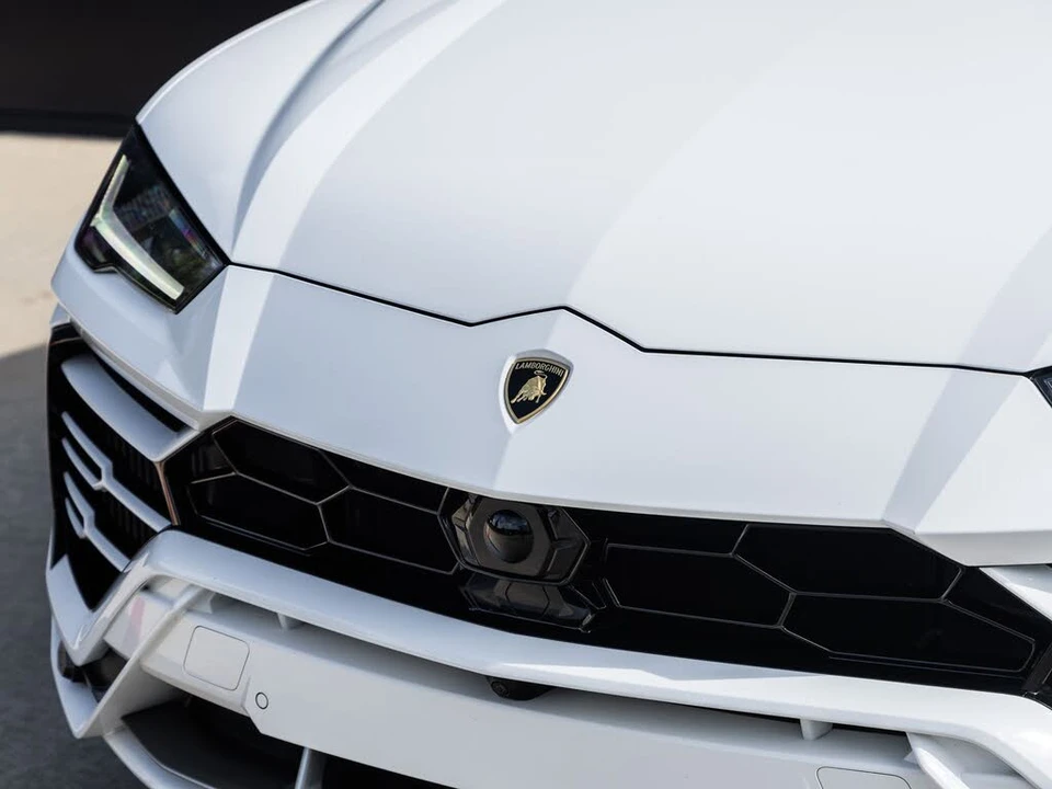 2020 Lamborghini Urus - Image 17 of 31