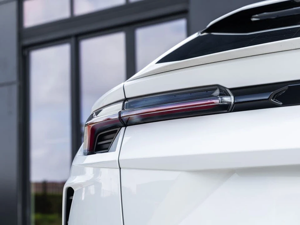 2020 Lamborghini Urus - Image 13 of 31