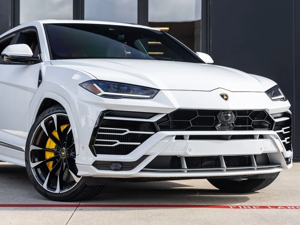2020 Lamborghini Urus - Image 5 of 31