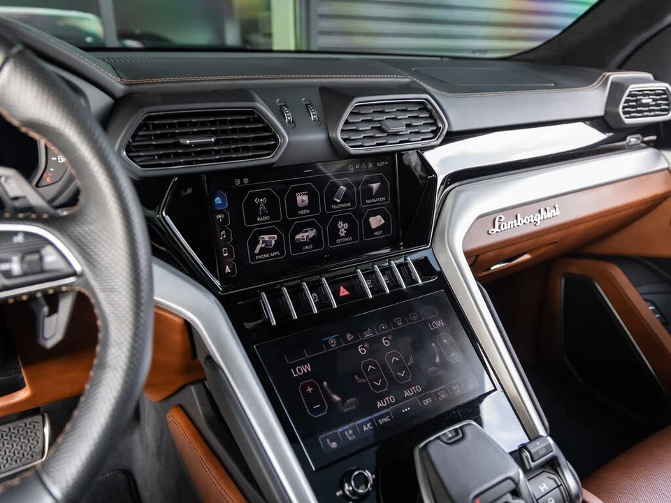 2020 Lamborghini Urus - Image 31 of 31