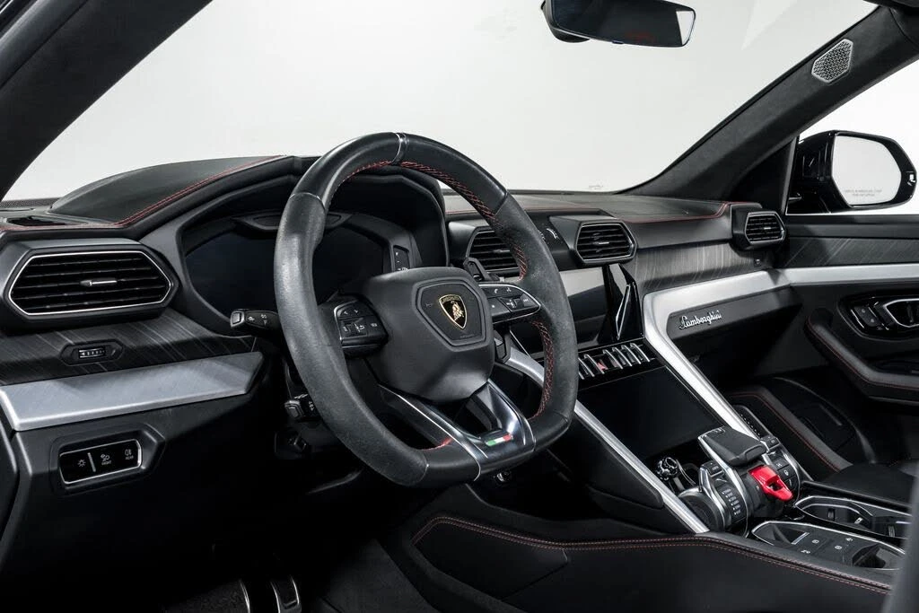 2020 Lamborghini Urus - Image 13 of 31