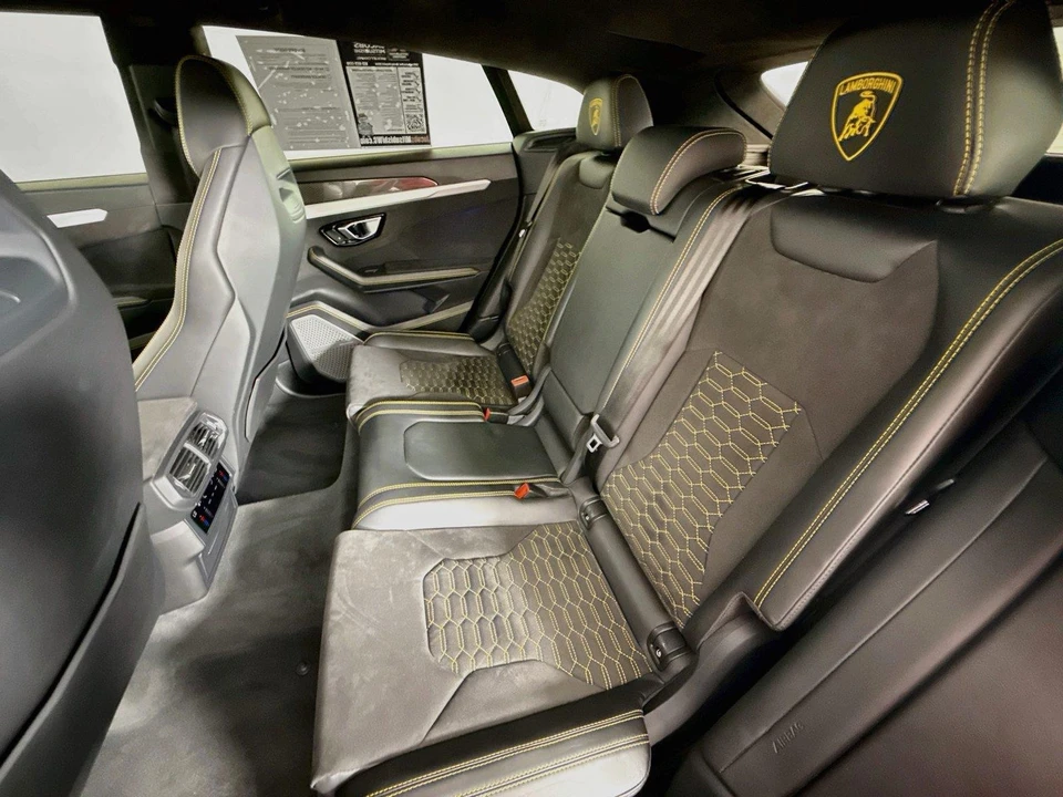 2020 Lamborghini Urus - Image 25 of 31
