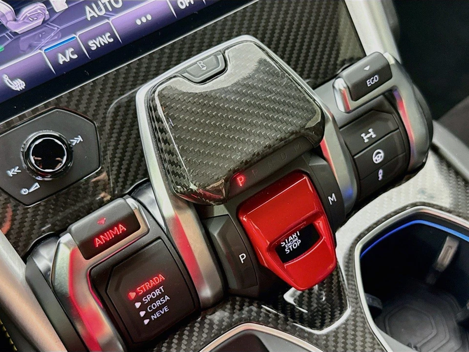 2020 Lamborghini Urus - Image 22 of 31