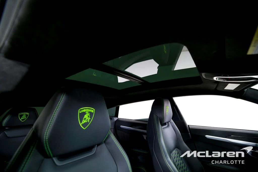 2020 Lamborghini Urus - Image 30 of 31