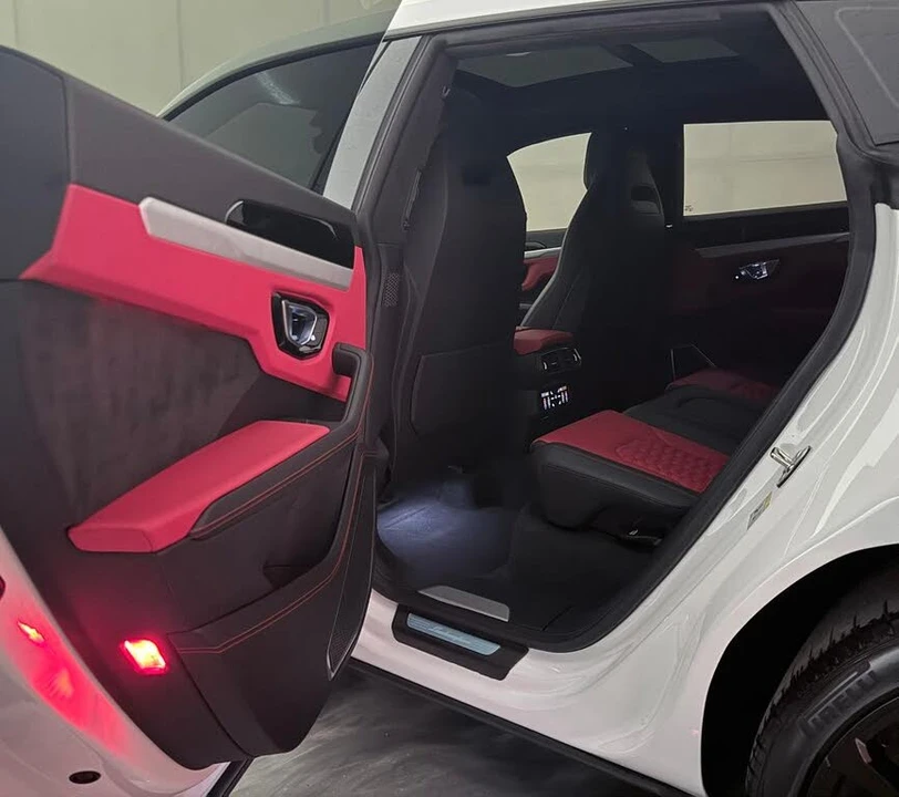 2020 Lamborghini Urus - Image 21 of 31
