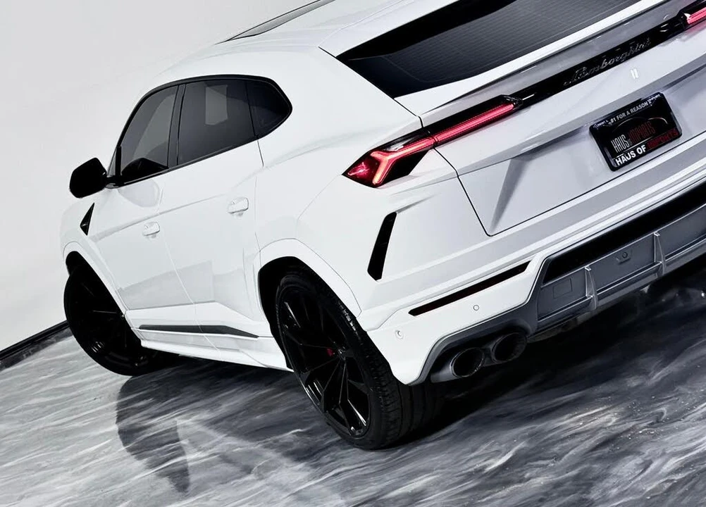 2020 Lamborghini Urus - Image 11 of 31