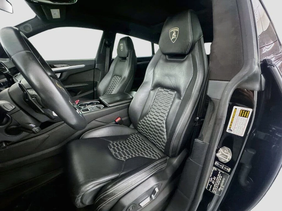 2020 Lamborghini Urus - Image 22 of 31
