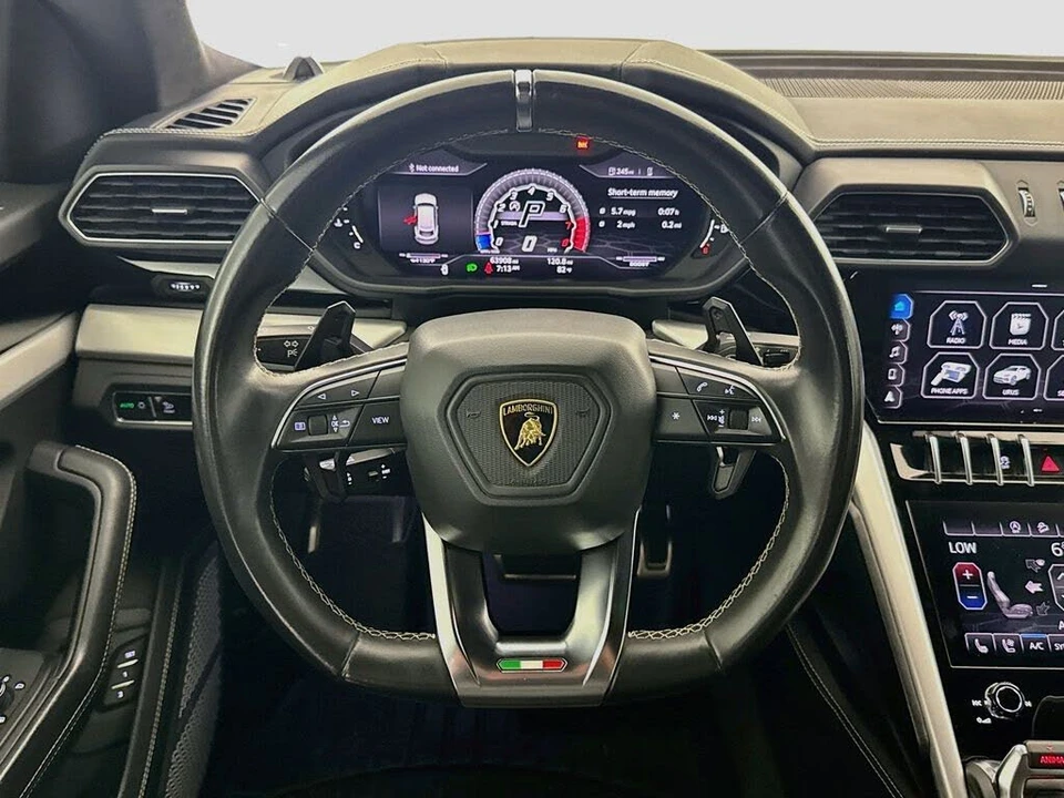 2020 Lamborghini Urus - Image 11 of 31