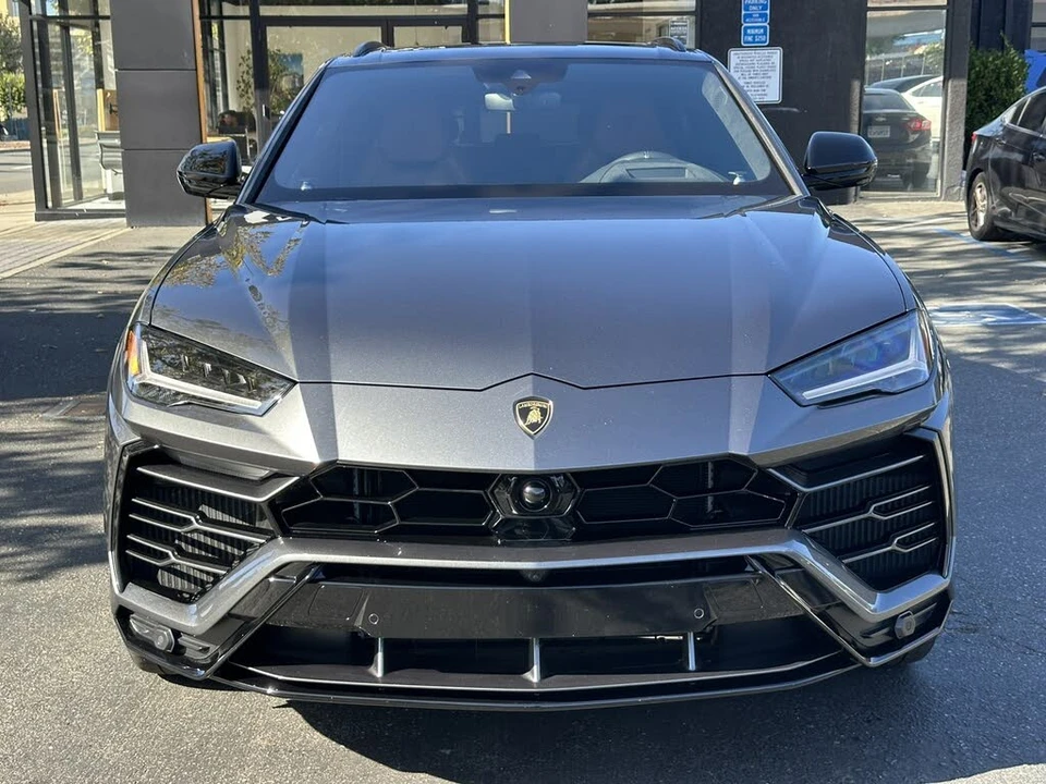 2020 Lamborghini Urus - Image 5 of 30