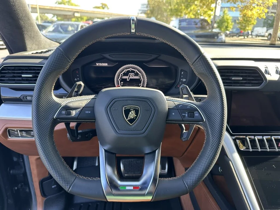 2020 Lamborghini Urus - Image 14 of 30