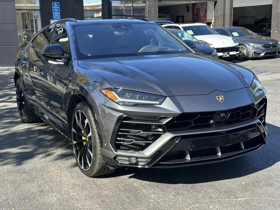 2020 Lamborghini Urus - Image 6 of 30