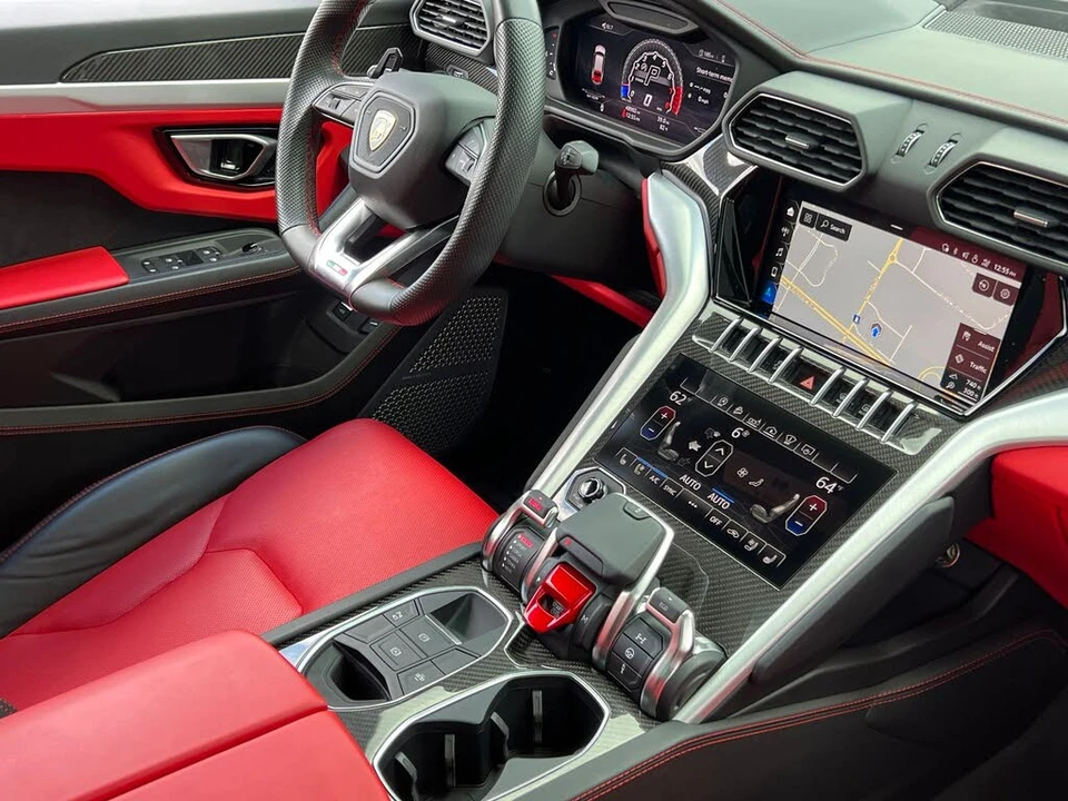 2020 Lamborghini Urus - Image 14 of 31