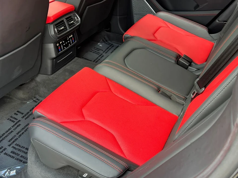 2020 Lamborghini Urus - Image 19 of 31