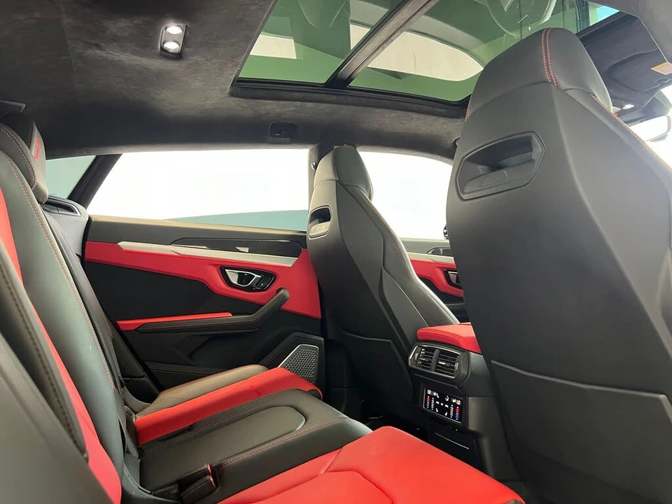 2020 Lamborghini Urus - Image 23 of 31