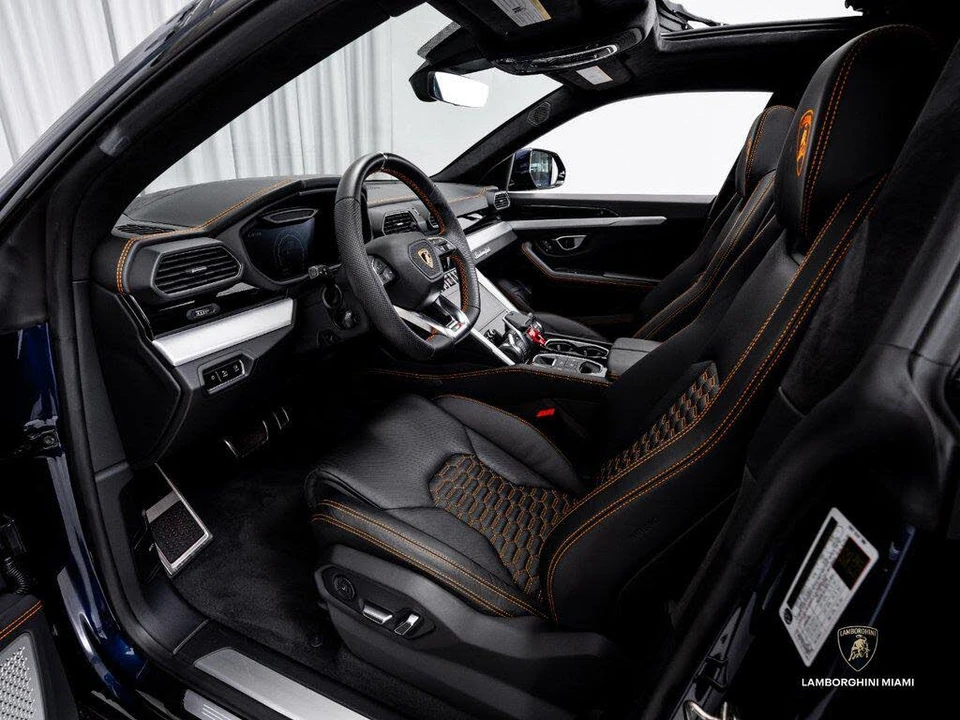 2020 Lamborghini Urus - Image 22 of 31