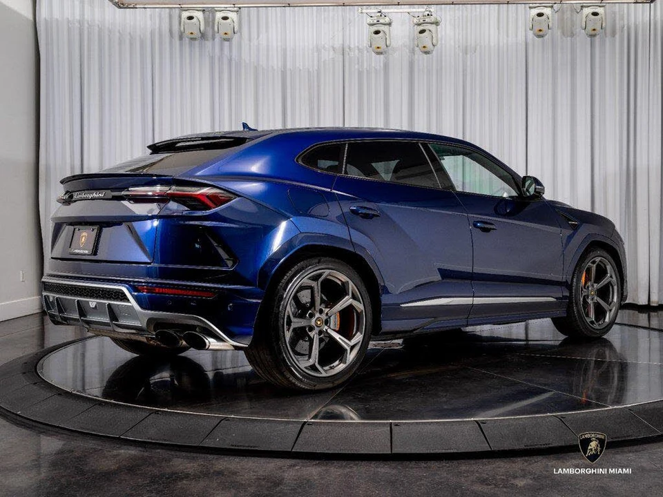 2020 Lamborghini Urus - Image 14 of 31