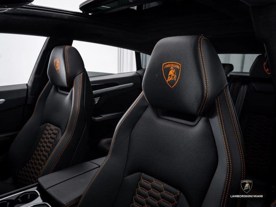 2020 Lamborghini Urus - Image 30 of 31